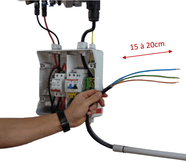 raccordement du coffret acdc au cable ac